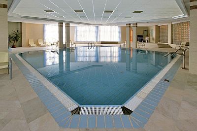 Hotel di wellness a Budapest - piscina - Hotel Rubin
