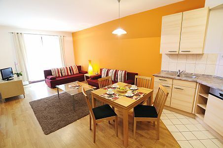 Appartamenti Comfort con cucina, stanza da bagno e spaziosa camera da letto