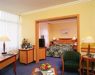 Hotel termale e di conferenze Helia Budapest - appartamenti a Budapest - hotel termale e di wellness